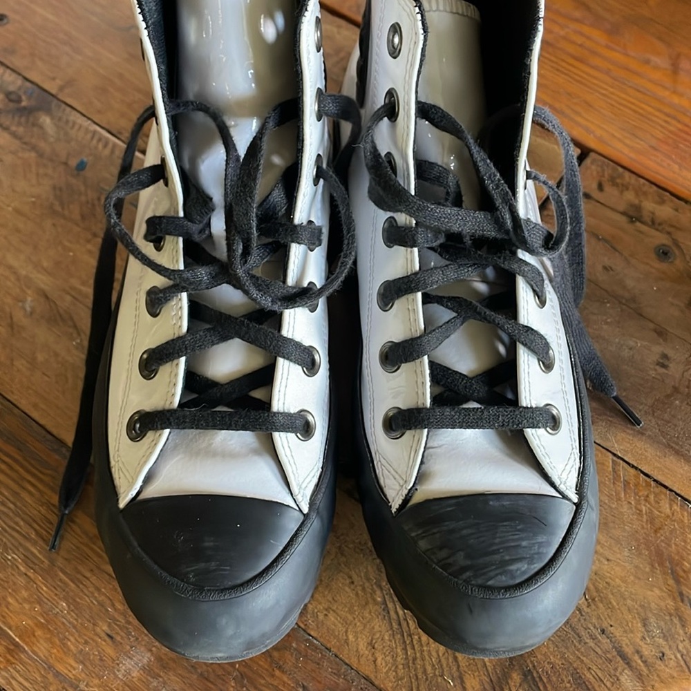 Converse Surface Fusion Lugged White Patent Leather High Tops 7.5